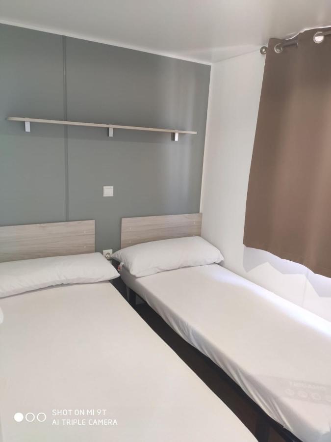 里博拉马尔露营酒店 奥罗佩萨德尔马 外观 照片