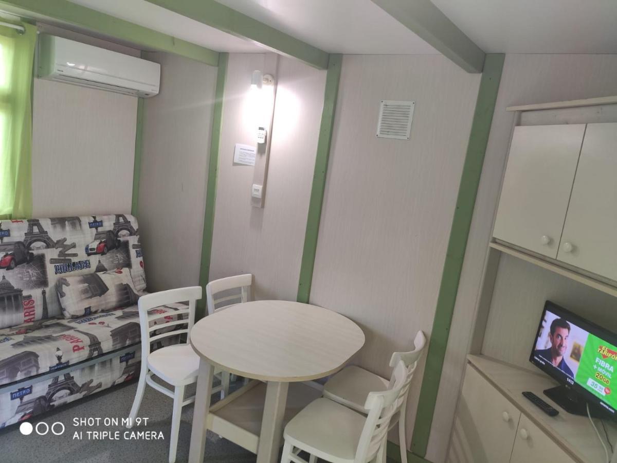 里博拉马尔露营酒店 奥罗佩萨德尔马 外观 照片